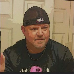 Meet your Posher, Eric